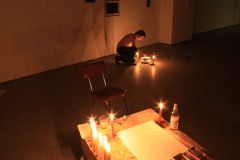 Hande-Hoche-2009-Performace-still-c-Laden-für-Nichts-Leipzig-Germany